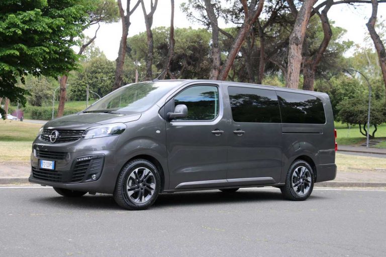 Opel Zafira Life, la prova su strada