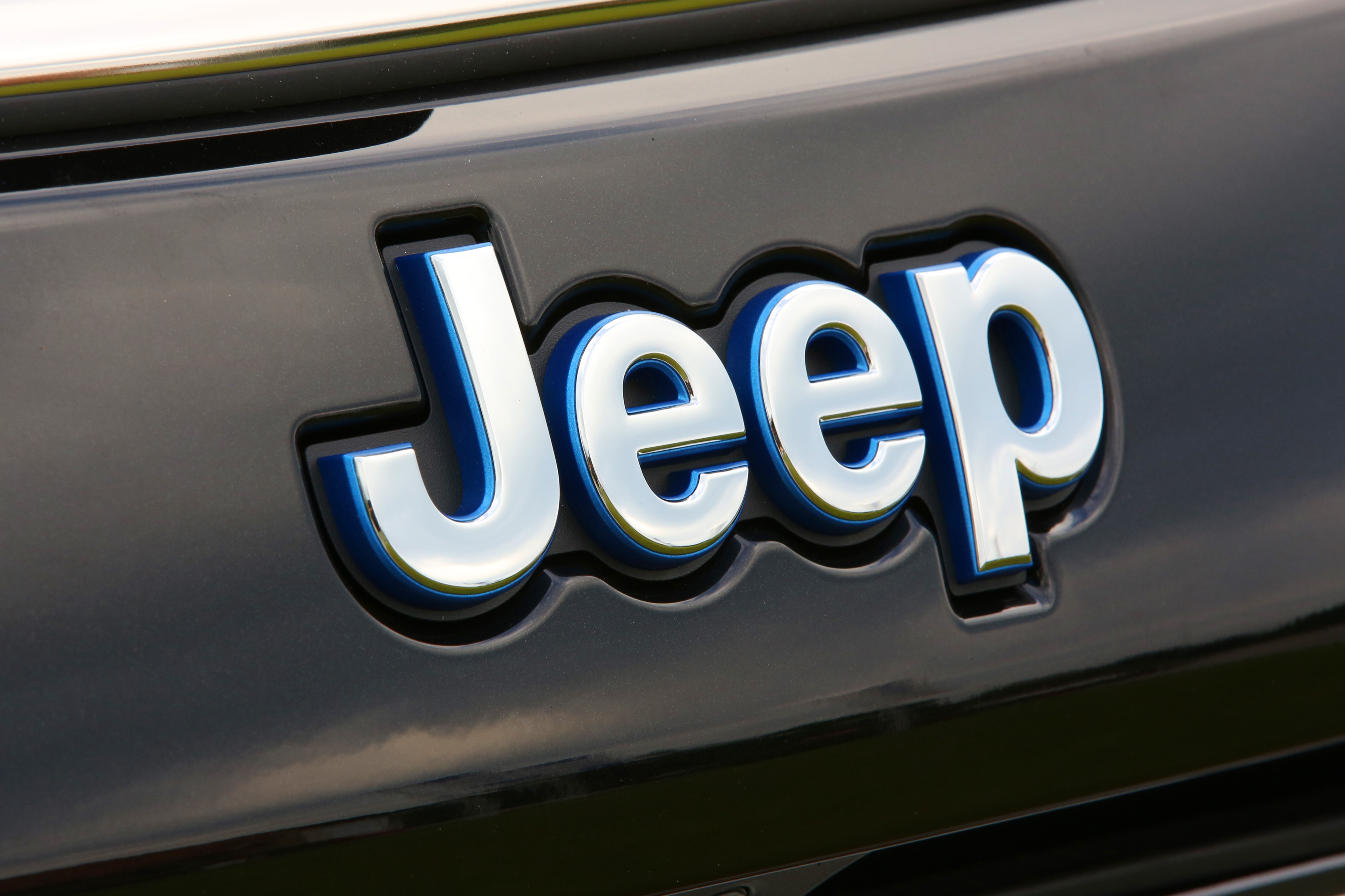 Jeep Compass 4xe e Jeep Renegade 4xe: le immagini