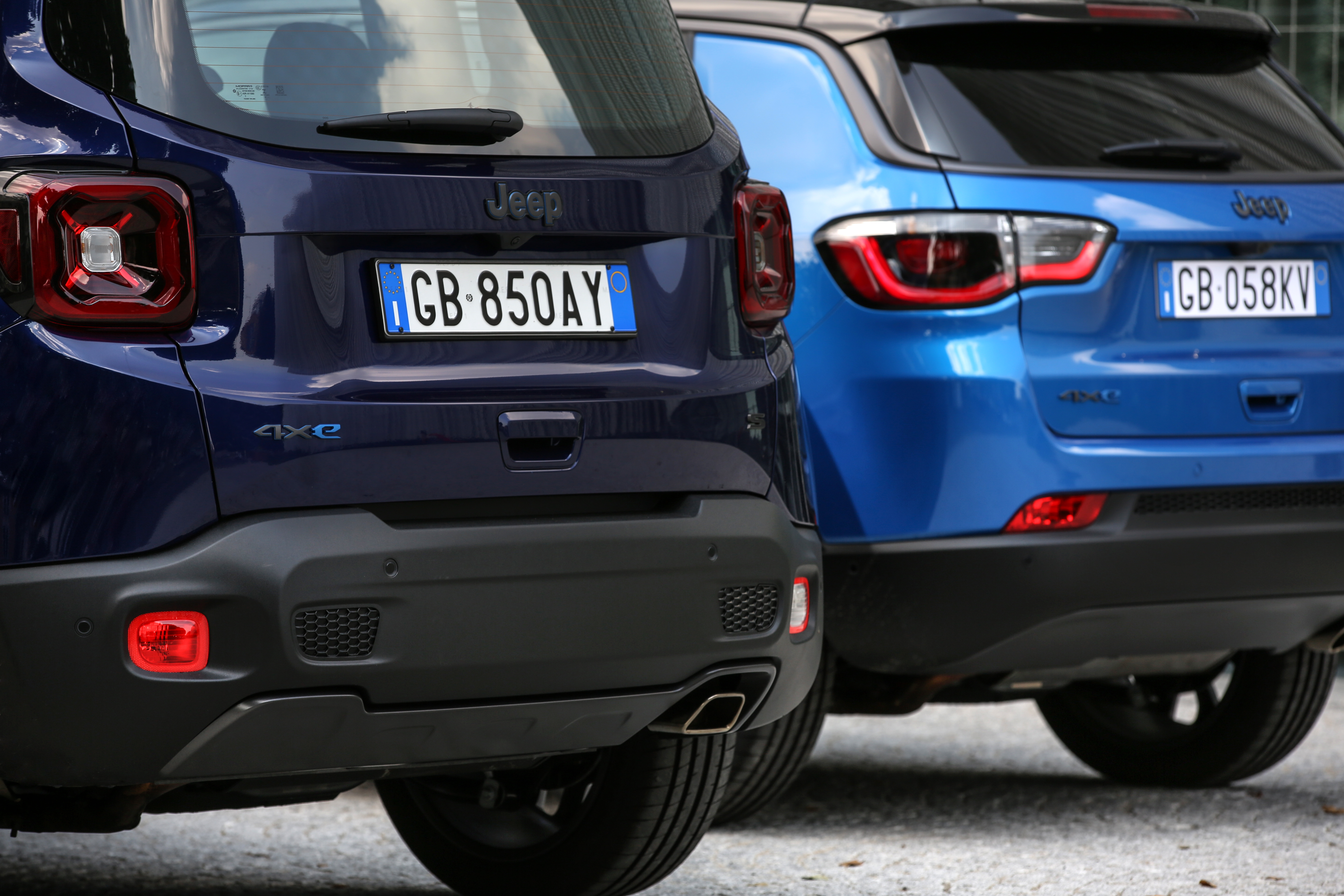 Jeep Compass 4xe e Jeep Renegade 4xe: le immagini