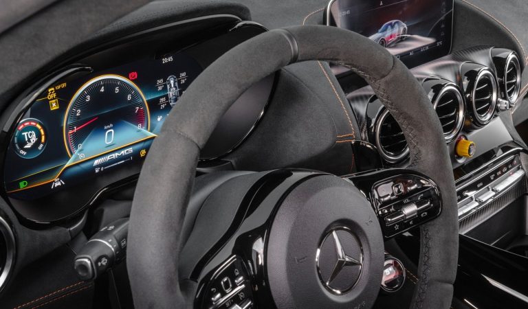 Mercedes-AMG GT Black Series: immagini ufficiali
