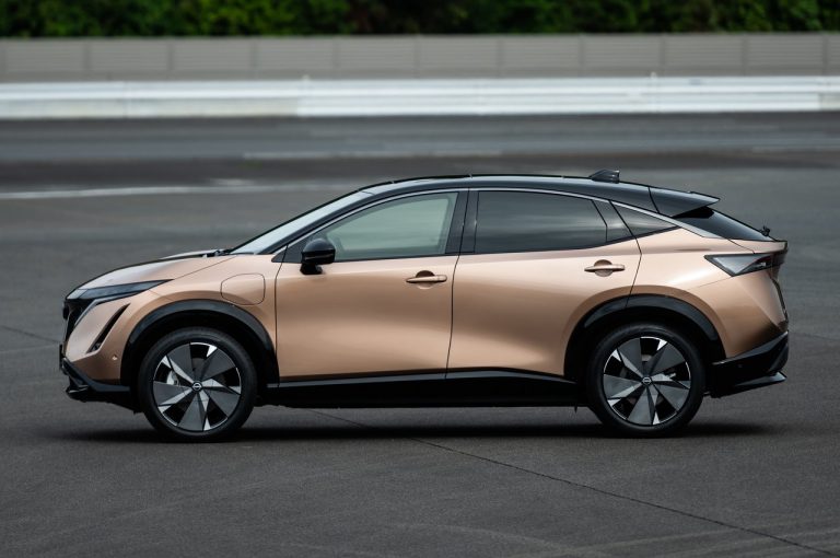 Nissan Ariya: immagini ufficiali