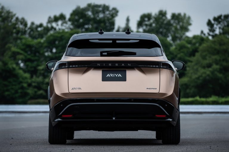 Nissan Ariya: immagini ufficiali