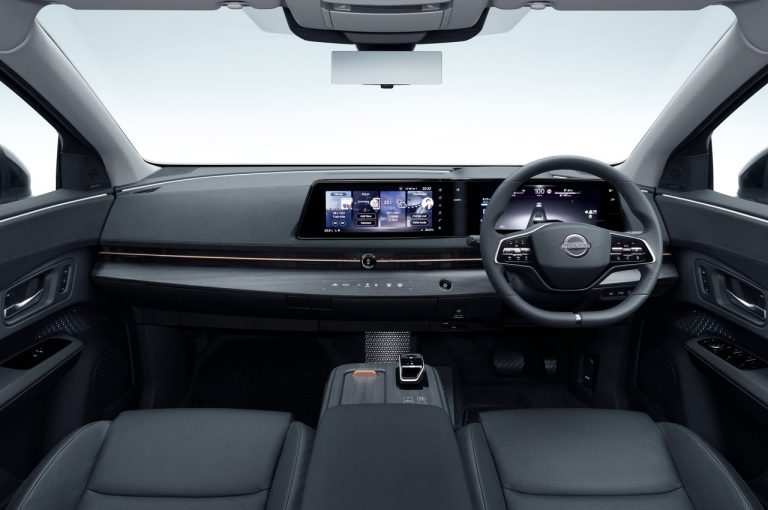 Nissan Ariya: immagini ufficiali