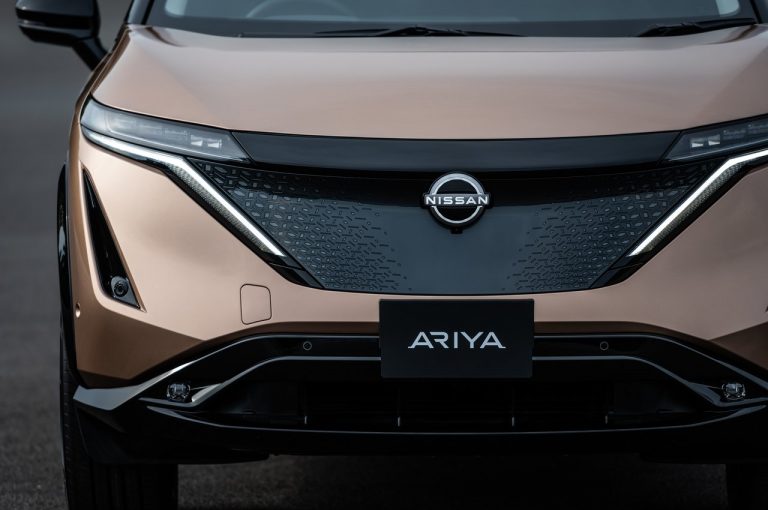 Nissan Ariya: immagini ufficiali