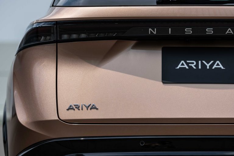 Nissan Ariya: immagini ufficiali