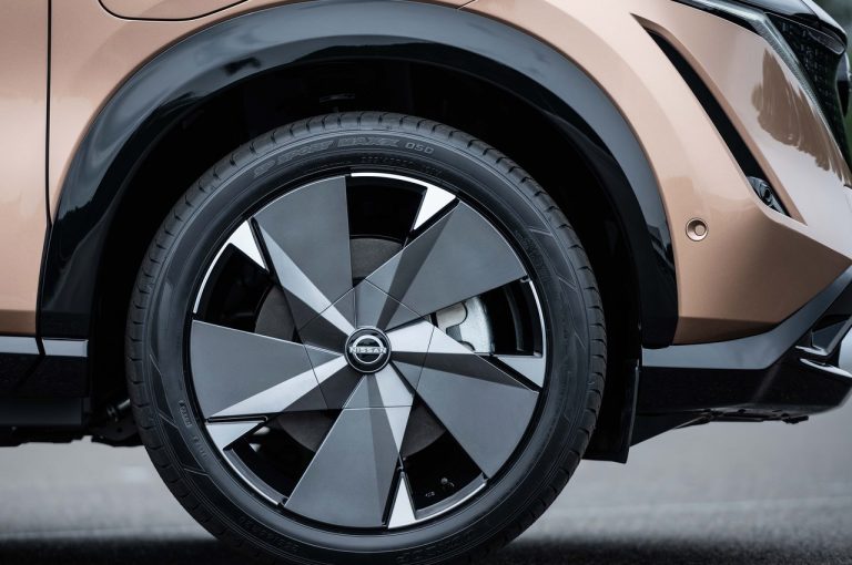 Nissan Ariya: immagini ufficiali