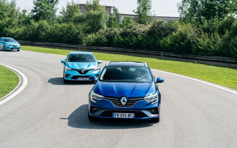 Renault Clio, Captur e Megane E-Tech: immagini ufficiali