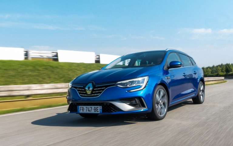 Renault Clio, Captur e Megane E-Tech: immagini ufficiali