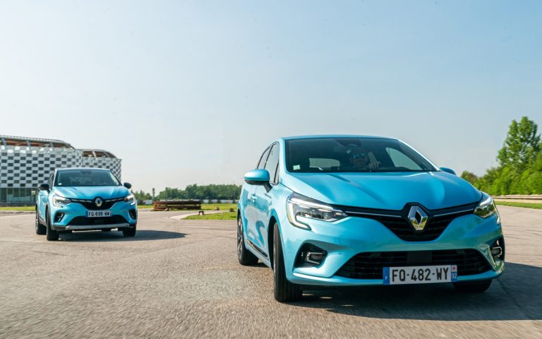 Renault Clio, Captur e Megane E-Tech: immagini ufficiali