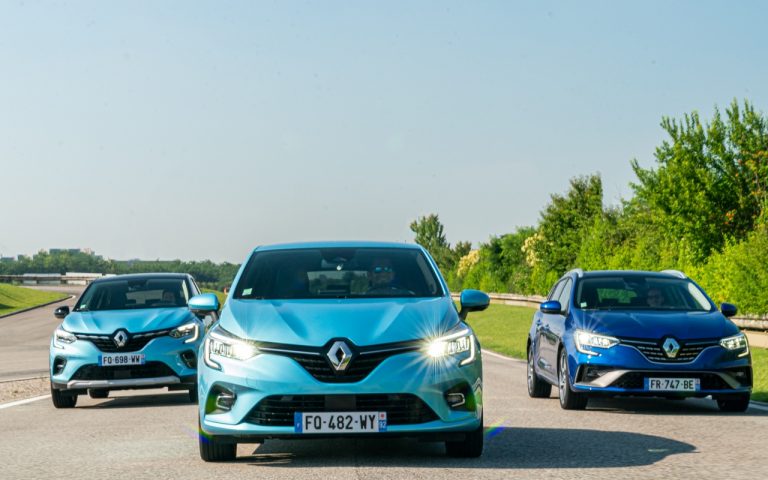 Renault Clio, Captur e Megane E-Tech: immagini ufficiali