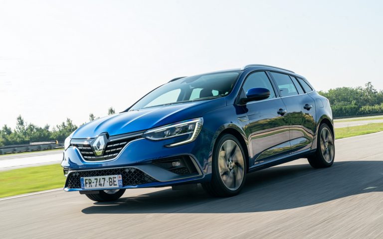 Renault Clio, Captur e Megane E-Tech: immagini ufficiali