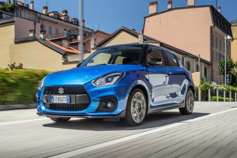 Suzuki Swift Sport Hybrid e Swift Hybrid