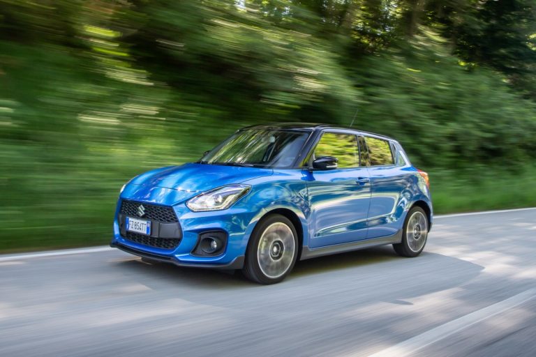 Suzuki Swift Sport Hybrid e Swift Hybrid