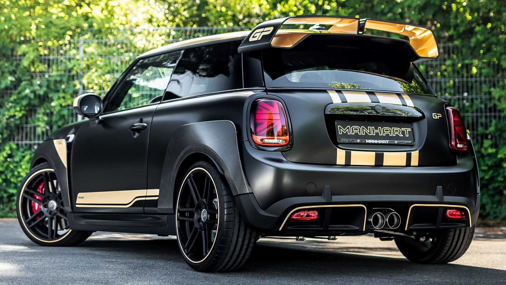 MINI John Cooper Works GP by Manhart: immagini ufficiali