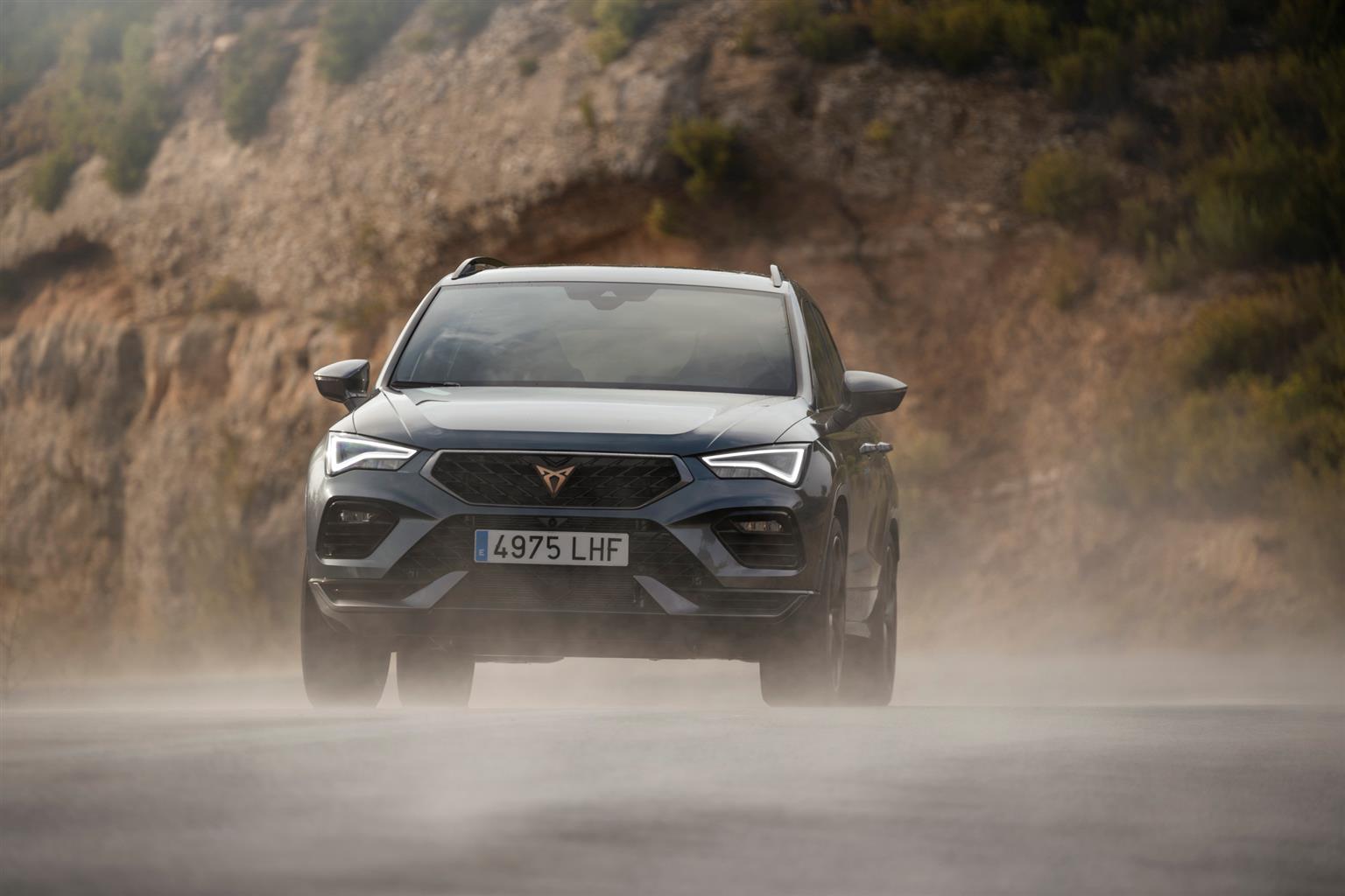 Nuova Cupra Ateca 2020: immagini ufficiali