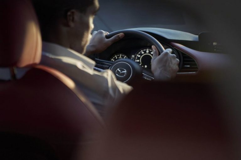 Mazda 3 Turbo 2021: immagini ufficiali