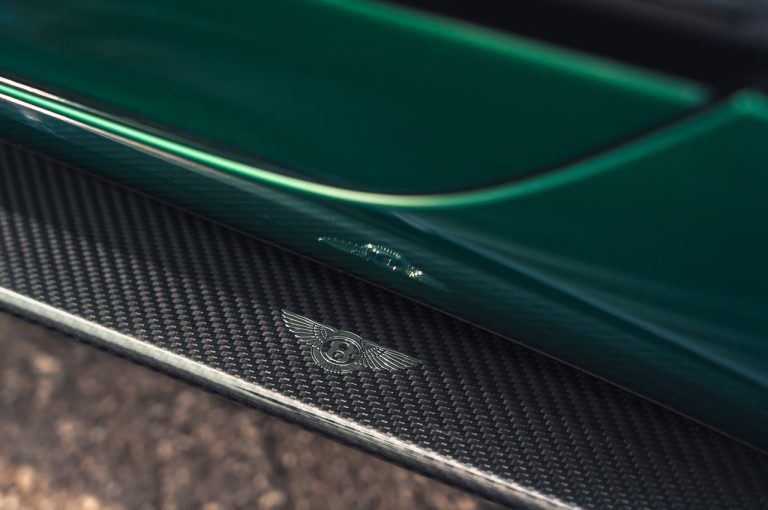 Bentley Flying Spur 2020, nuovi accessori: immagini ufficiali