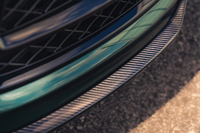 Bentley Flying Spur 2020, nuovi accessori: immagini ufficiali