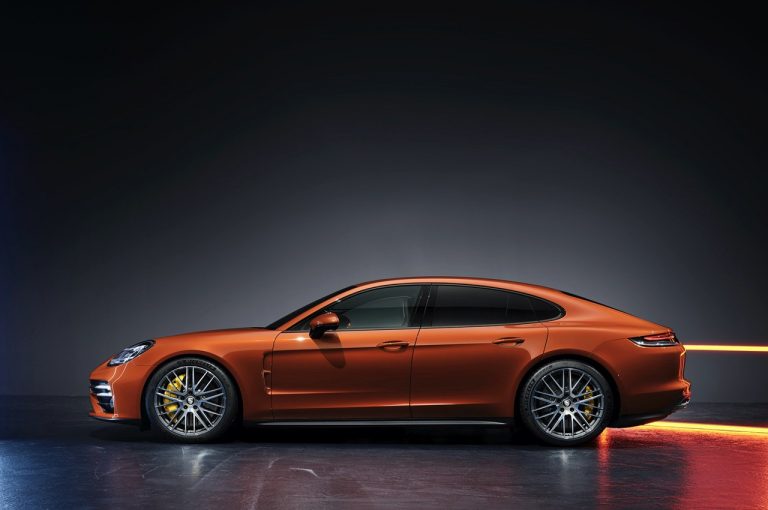 Porsche Panamera 2021: immagini ufficiali