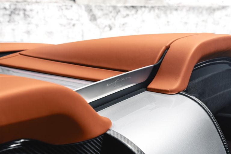 Rolls-Royce Dawn Silver Bullet 2020: immagini ufficiali
