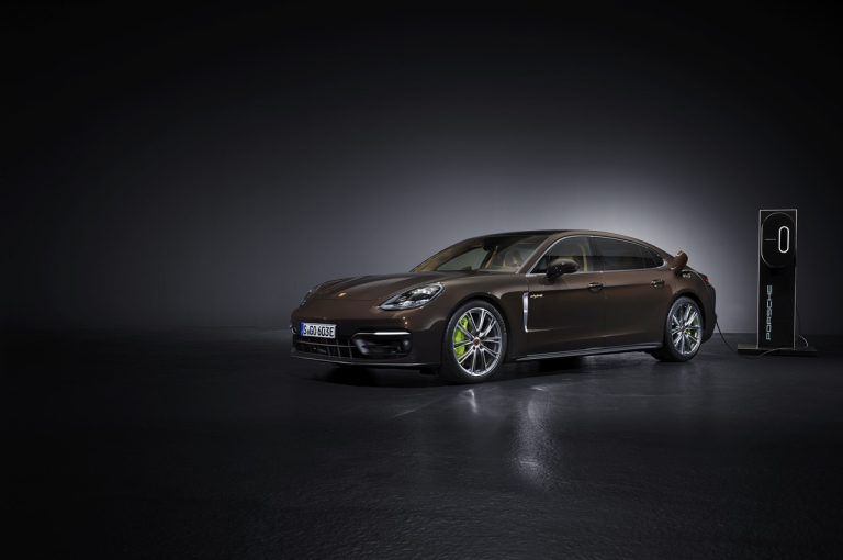 Porsche Panamera 2021: immagini ufficiali