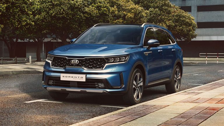 Kia Sorento ibrida plug-in: immagini ufficiali