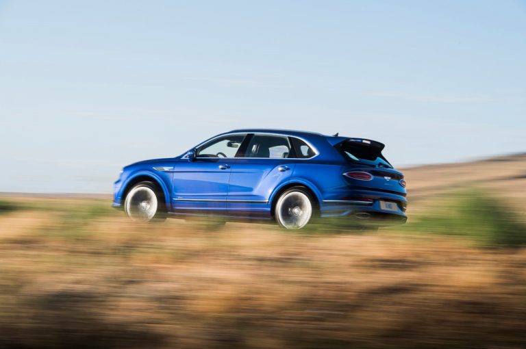 Bentley Bentayga Speed 2021: immagini ufficiali