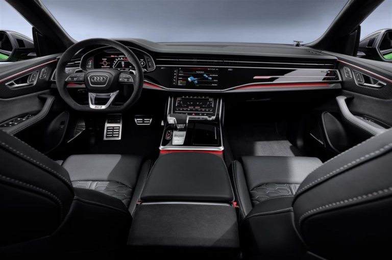 Audi, aggiornamenti 2021 alle dotazioni della gamma sportiva