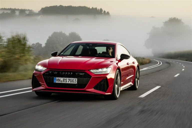Audi, aggiornamenti 2021 alle dotazioni della gamma sportiva