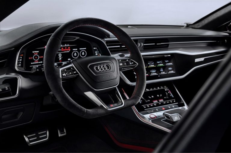Audi, aggiornamenti 2021 alle dotazioni della gamma sportiva