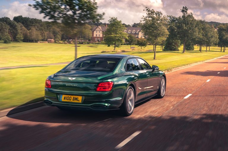 Bentley Flying Spur 2020, nuovi accessori: immagini ufficiali