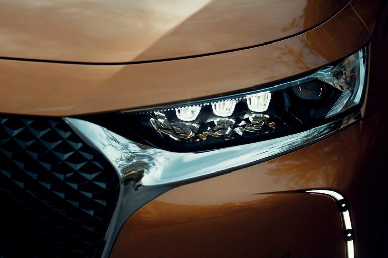 DS 7 Crossback nuovo allestimento Prestige: immagini ufficiali