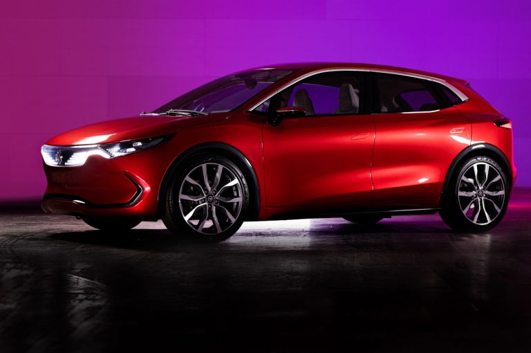 Izera by ElectroMobility Poland e Torino Design: immagini ufficiali