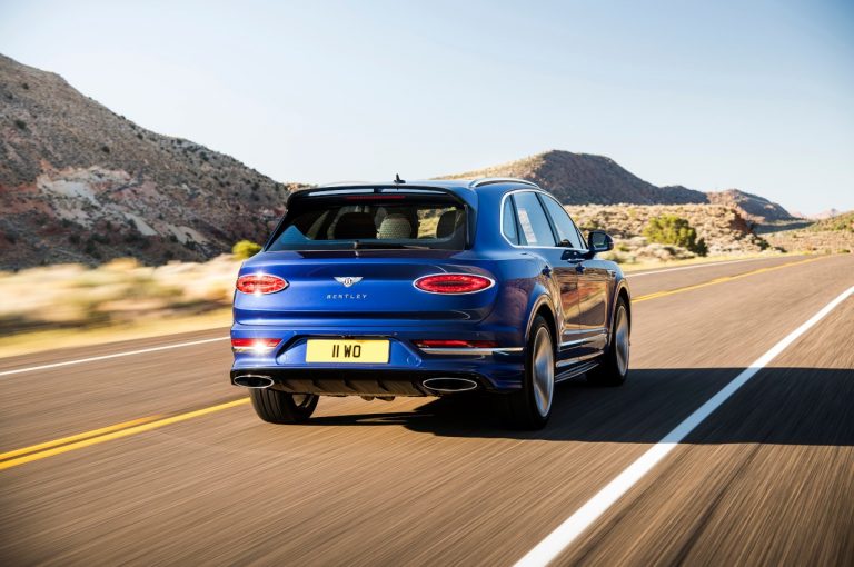 Bentley Bentayga Speed 2021: immagini ufficiali