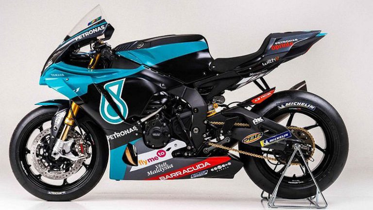 Yamaha YZF-R1 Petronas: immagini ufficiali
