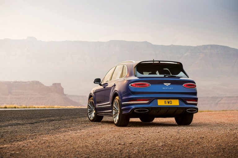 Bentley Bentayga Speed 2021: immagini ufficiali