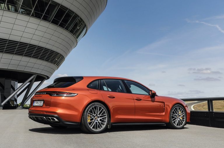 Porsche Panamera 2021: immagini ufficiali