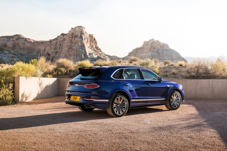 Bentley Bentayga Speed 2021: immagini ufficiali