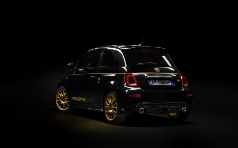 Abarth 595 Scorpioneoro e 595 Monster Energy Yamaha