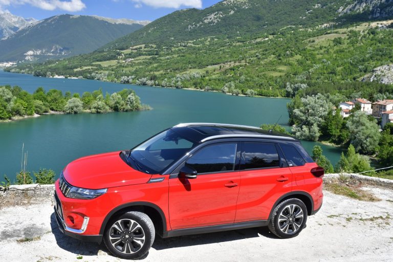 Suzuki Vitara 1.4 Boosterjet Hybrid AllGrip: la prova su strada