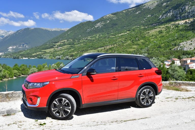 Suzuki Vitara 1.4 Boosterjet Hybrid AllGrip: la prova su strada