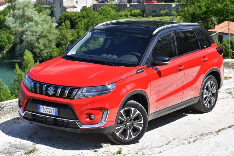 Suzuki Vitara 1.4 Boosterjet Hybrid AllGrip: la prova su strada