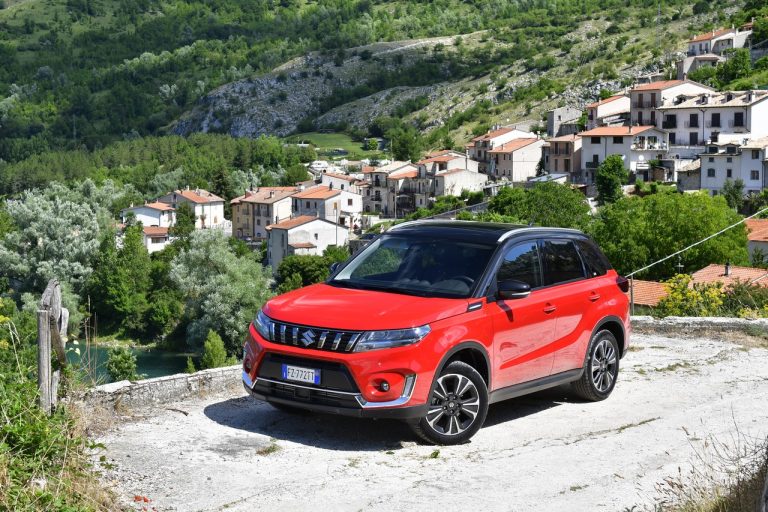 Suzuki Vitara 1.4 Boosterjet Hybrid AllGrip: la prova su strada