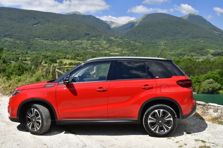 Suzuki Vitara 1.4 Boosterjet Hybrid AllGrip: la prova su strada