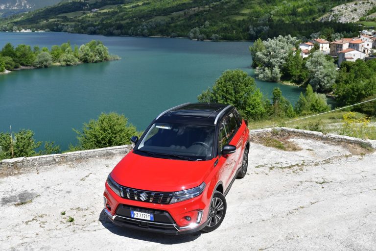 Suzuki Vitara 1.4 Boosterjet Hybrid AllGrip: la prova su strada