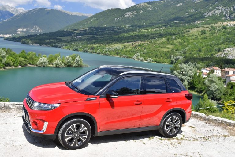 Suzuki Vitara 1.4 Boosterjet Hybrid AllGrip: la prova su strada