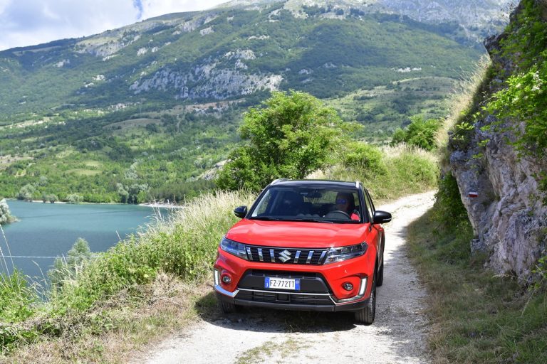 Suzuki Vitara 1.4 Boosterjet Hybrid AllGrip: la prova su strada