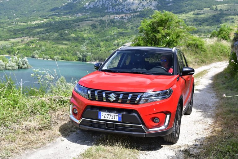 Suzuki Vitara 1.4 Boosterjet Hybrid AllGrip: la prova su strada