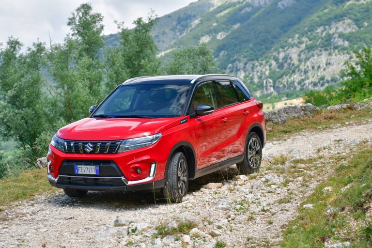 Suzuki Vitara 1.4 Boosterjet Hybrid AllGrip: la prova su strada