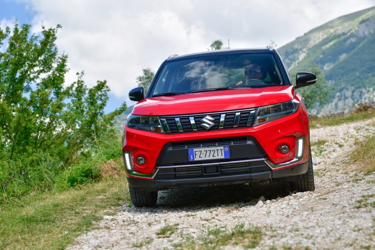Suzuki Vitara 1.4 Boosterjet Hybrid AllGrip: la prova su strada